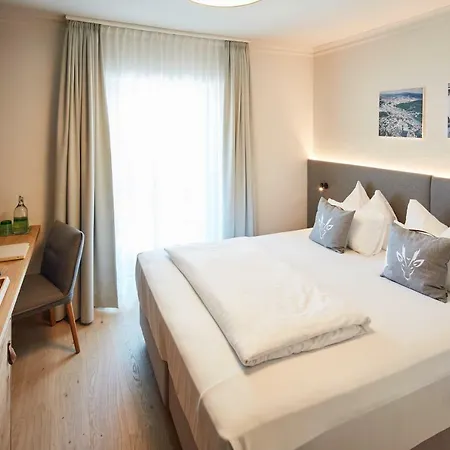 Gerl Hotel