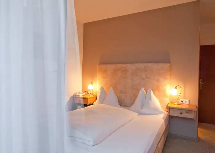 Hotell Gerl 4*